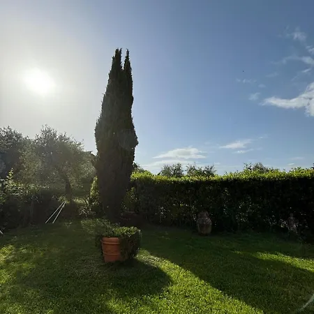 Casale Marabissi * Cetona